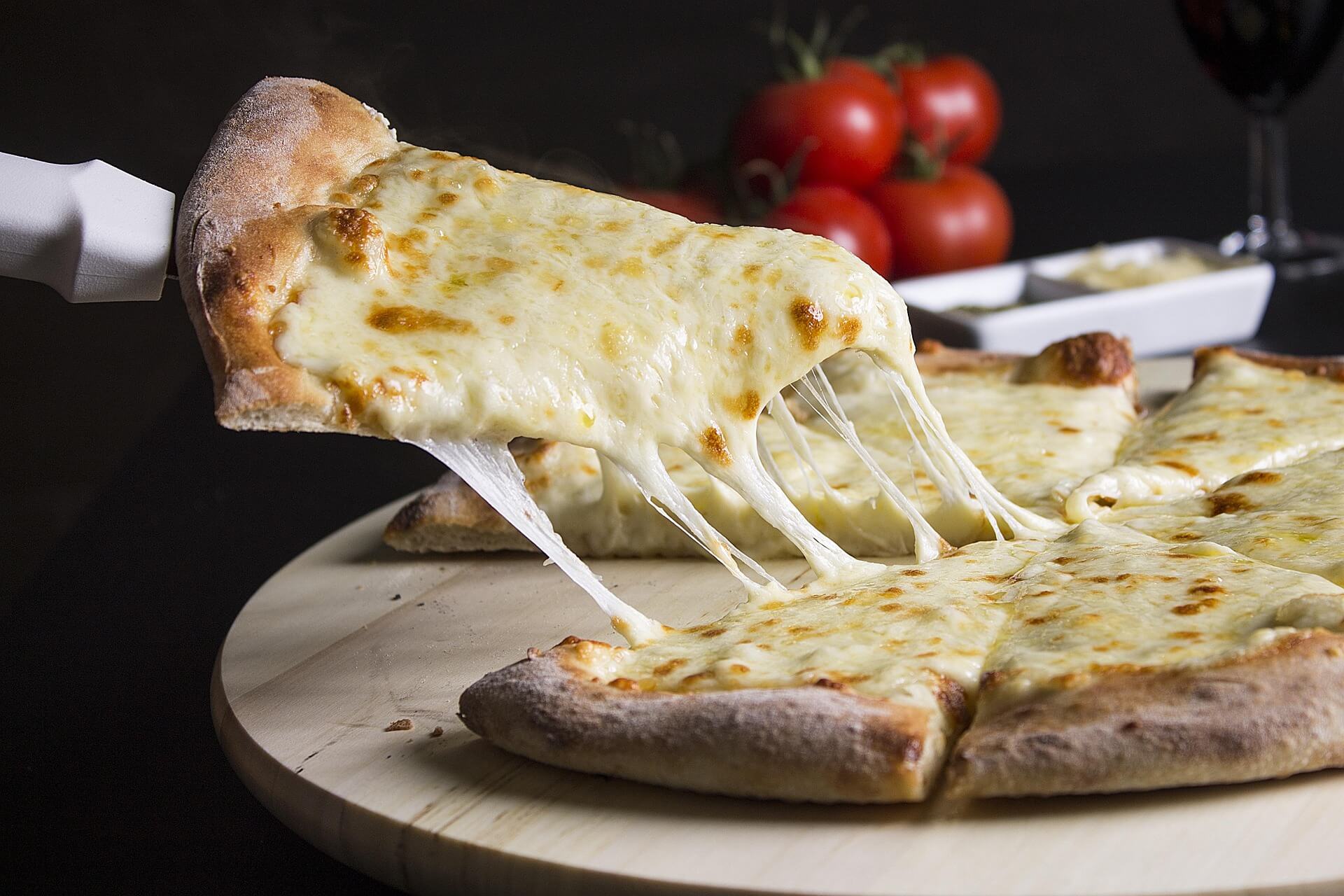 national cheese pizza day